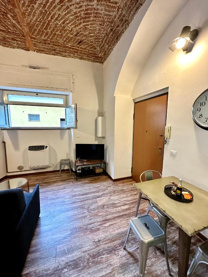 Casa Santa Chiara - Vicino Porta Susa F.S. トリノ エクステリア 写真