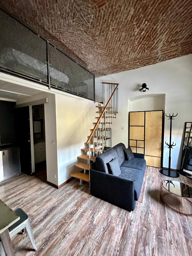 Casa Santa Chiara - Vicino Porta Susa F.S. トリノ エクステリア 写真
