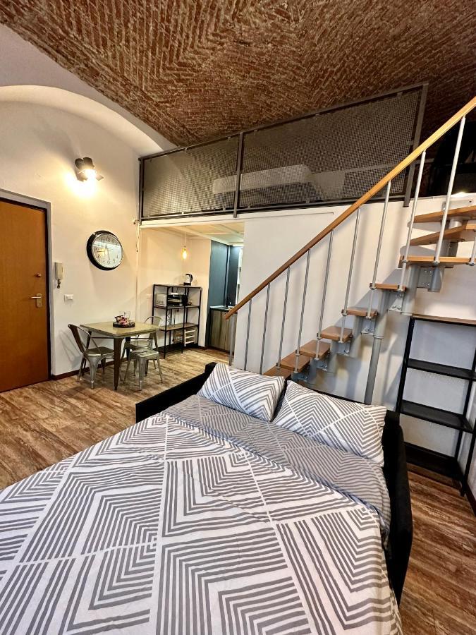 Casa Santa Chiara - Vicino Porta Susa F.S. トリノ エクステリア 写真